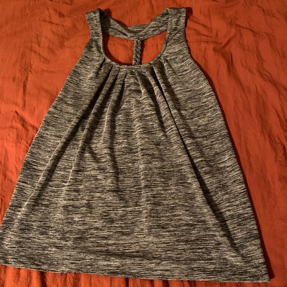 Forever21 small/petite black and white tank top with braided back design - Picture 2 of 6